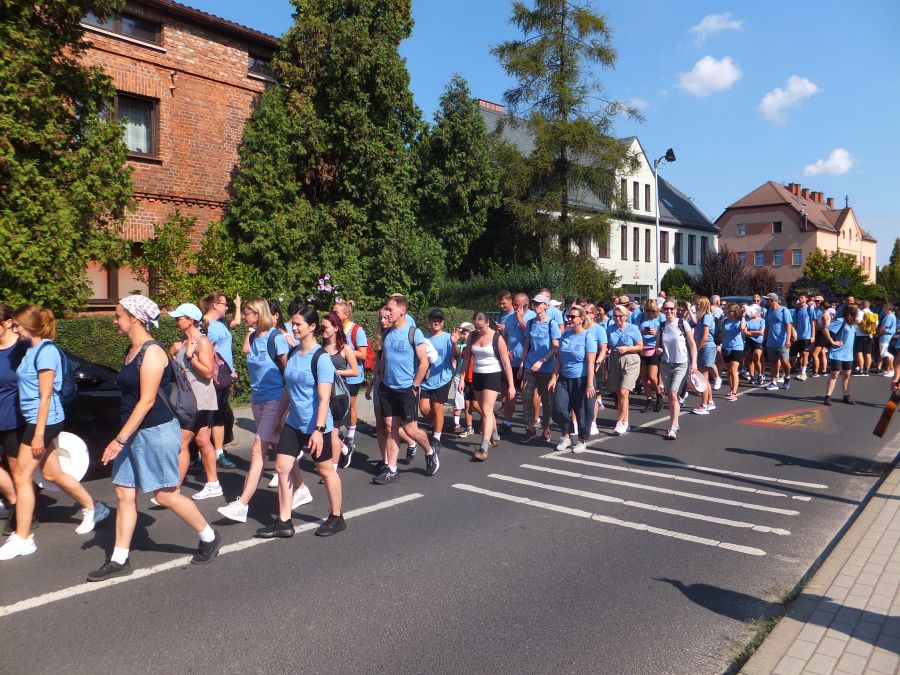 Pielgrzymi w drodze 